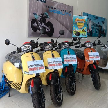 WhatsApp Image 2025-09-12 at 14.00.16 WhatsApp Image 2025-09-12 at 14.00.16